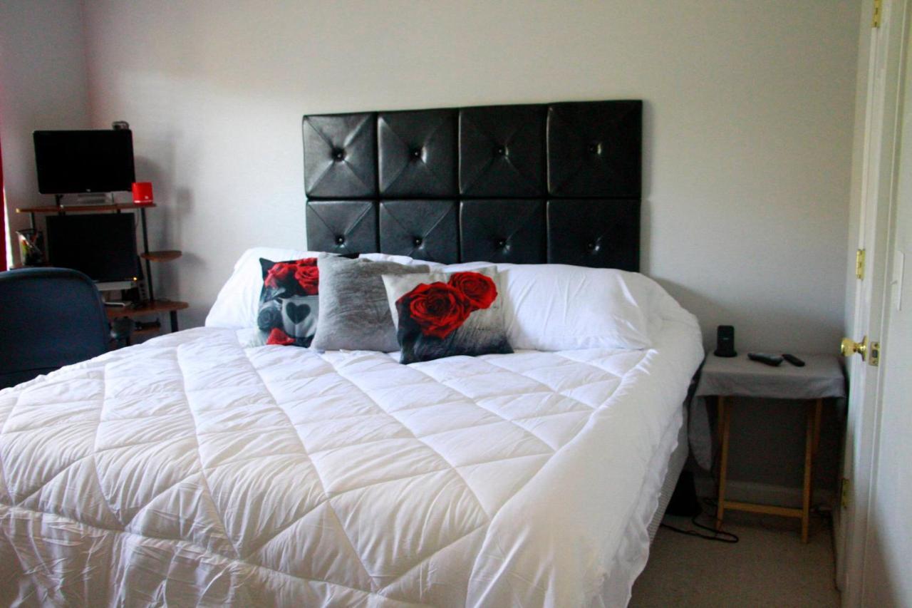 Minutes From Downtown 3Br Stylishhome-Free Parking Raleigh Buitenkant foto